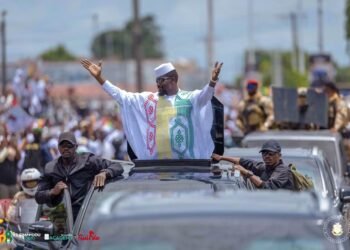 Guinée : Grande mobilisation à l&rsquo;aéroport Ahmed-Sékou-Touré pour le retour du chef de l&rsquo;État